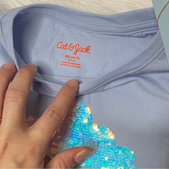 3/$12 Light Blue Girls T-shirt with Rainbow Graphic and Two Way Sequin Cloud - Picture 4 of 5